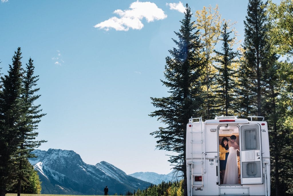 The Best Alberta Wedding Venues Pomeroy Kananaskis Mountain Lodge